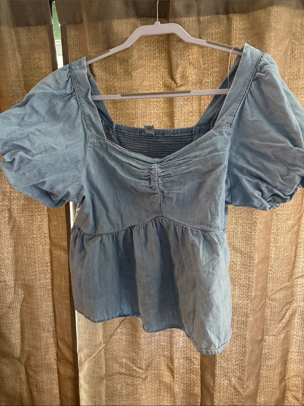 Old Navy Light Blue Puff Sleeve Peplum Blouse